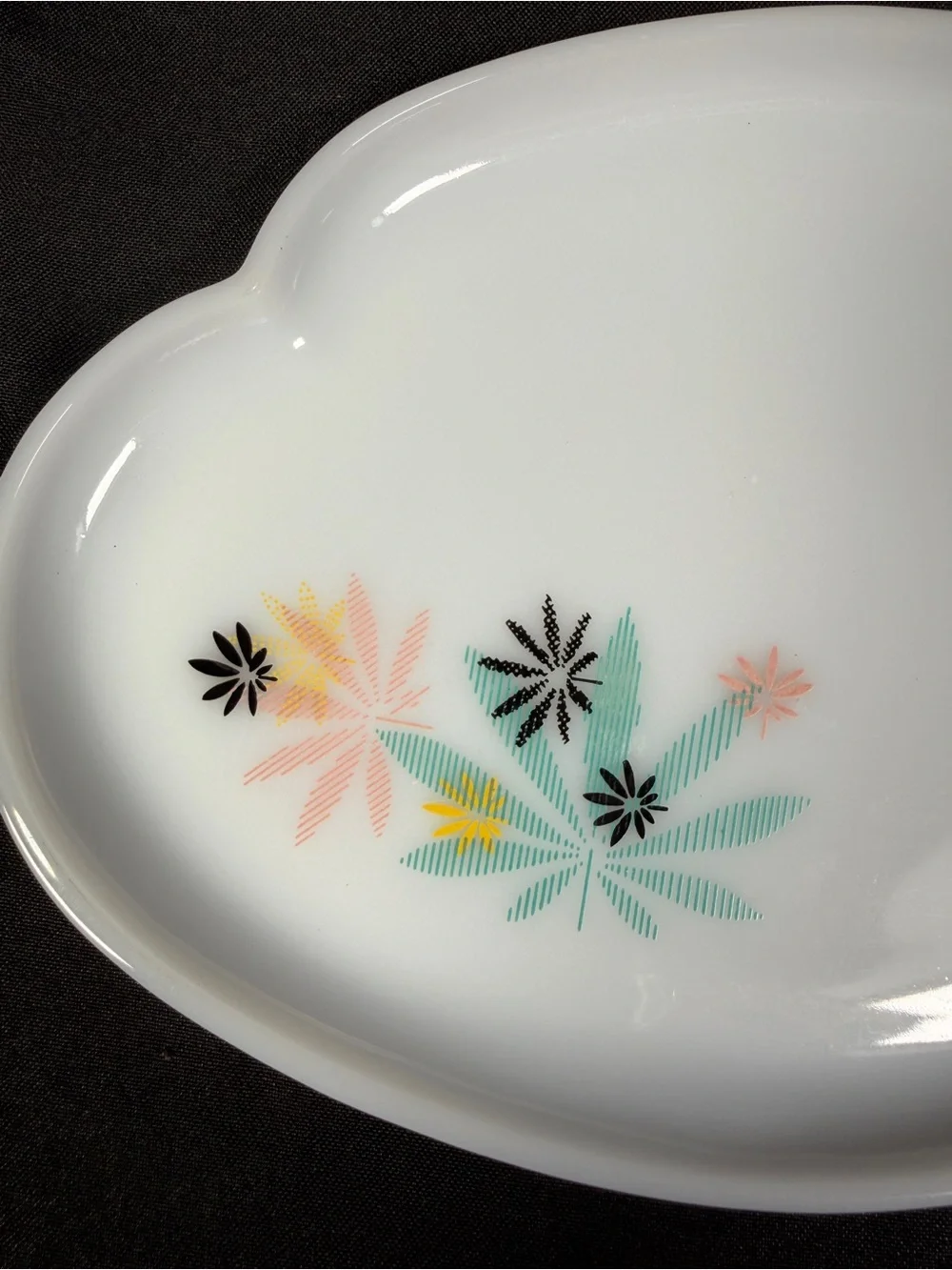 Vintage Atomic Milk Glass Snack Plates - Set of 2